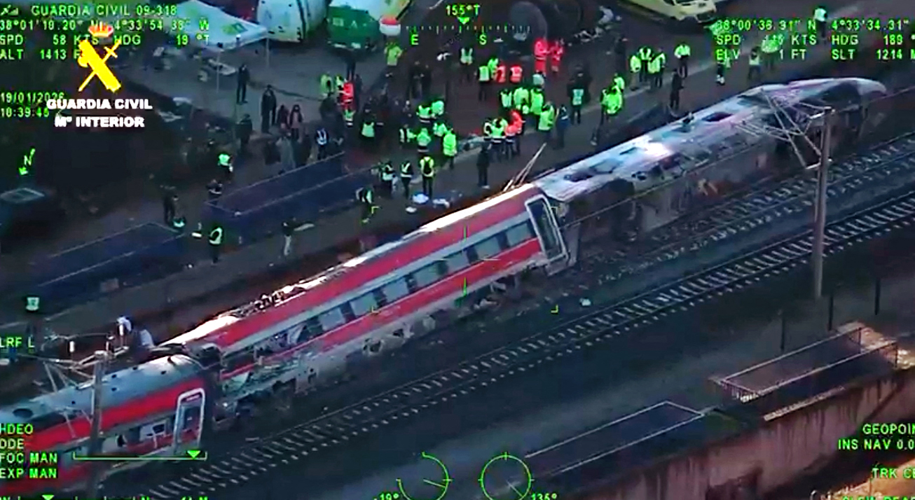 High-speed train collision kills at least 39 in southern Spain